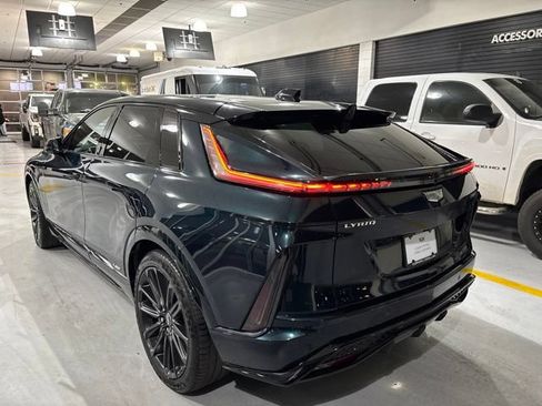 Certified 2026 Cadillac Lyriq V w/ LPO, Floor Liner Package AWD/4WD image 6
