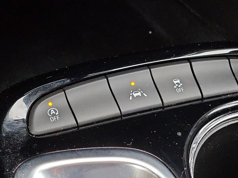 Certified 2023 Buick Encore GX Preferred w/ Cold Weather Comfort Package image 24