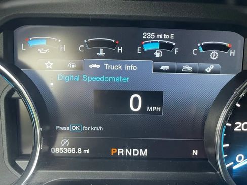 Used 2018 Ford F150 Lariat w/ Trailer Tow Package AWD/4WD image 25