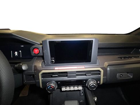 New 2026 Toyota Tacoma TRD Off-Road AWD/4WD image 10