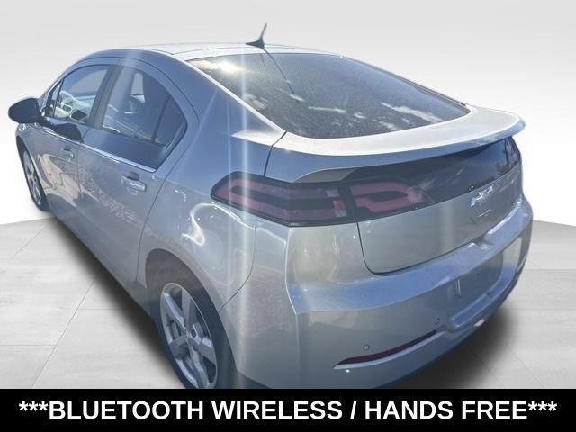 Used 2014 Chevrolet Volt Premium w/ Premium Trim Package FWD image 3
