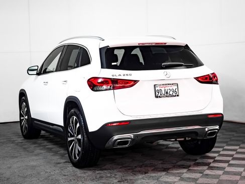 Certified 2023 Mercedes-Benz GLA 250 w/ Premium Package image 2