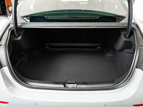 New 2026 Mercedes-Benz E 350 4MATIC Sedan image 21