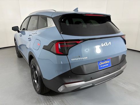 New 2026 Kia Sportage EX AWD/4WD image 6