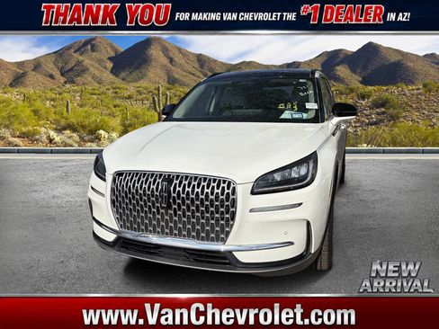 Used 2026 Lincoln Corsair Premiere FWD image 1