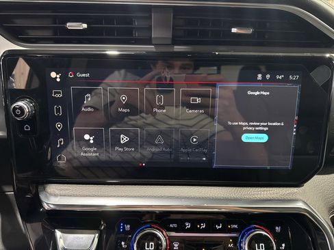 New 2025 GMC Sierra 2500 Denali w/ Denali Reserve Package image 28