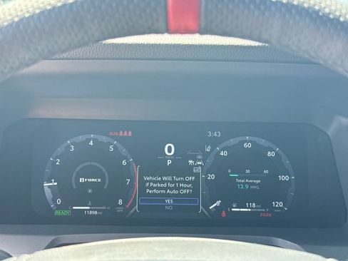 Used 2025 Toyota Tacoma TRD Pro AWD/4WD image 17