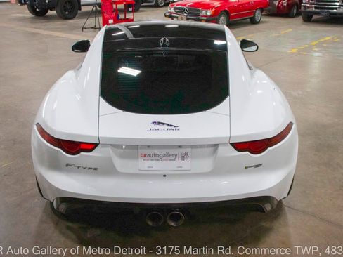 Used 2018 Jaguar F-TYPE R-Dynamic AWD/4WD image 5