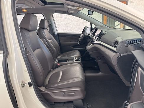 Used 2019 Honda Odyssey EX-L image 49