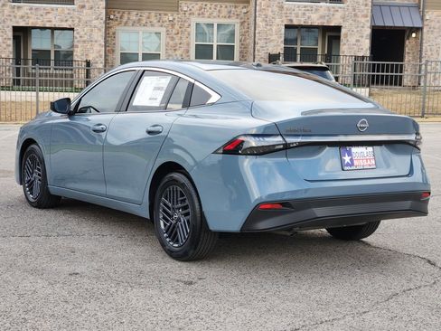 New 2026 Nissan Sentra SV w/ Floor Mat Package FWD image 4