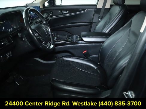 Certified 2021 Lincoln Nautilus Reserve AWD/4WD image 19