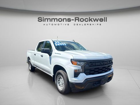 Used 2024 Chevrolet Silverado 1500 W/T w/ WT Fleet Convenience Package AWD/4WD image 6