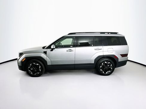 Used 2025 Hyundai Santa Fe SEL image 4