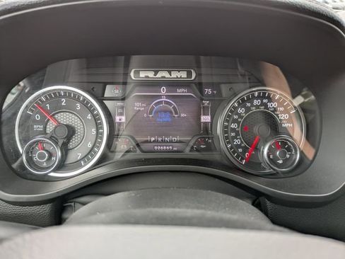 Used 2023 RAM 1500 Laramie AWD/4WD image 26