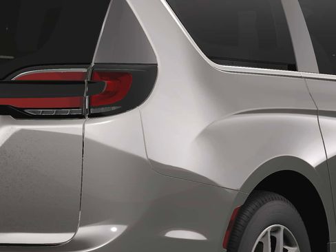 New 2025 Chrysler Pacifica Select image 2