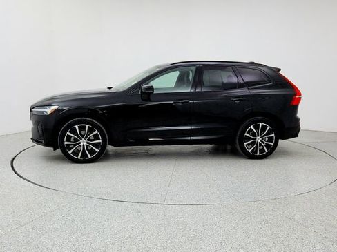Used 2023 Volvo XC60 B5 Plus w/ Climate Package image 8