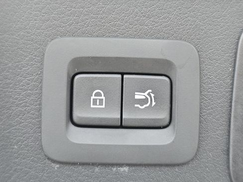 Used 2024 MAZDA CX-90 3.3 Turbo w/ Preferred Plus image 12