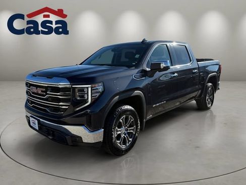 Used 2025 GMC Sierra 1500 SLT AWD/4WD image 1