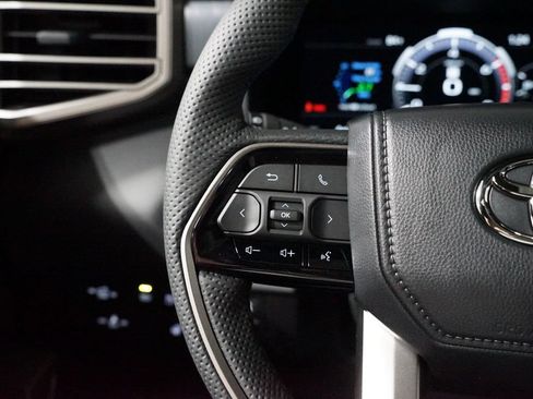 New 2026 Toyota Tundra Platinum AWD/4WD image 15