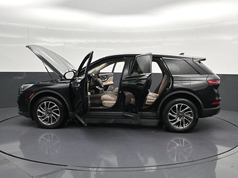 Used 2021 Lincoln Corsair AWD w/ Equipment Group 101A image 40