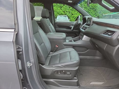 Used 2021 Chevrolet Tahoe LT w/ LT Signature Package AWD/4WD image 15