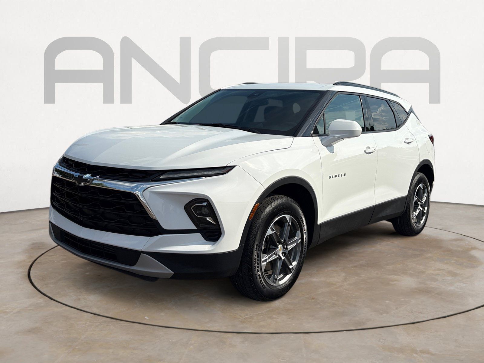 Used 2024 Chevrolet Blazer LT w/ Convenience Package FWD image 6