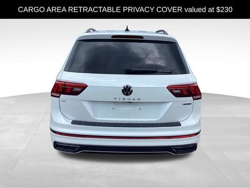 Used 2024 Volkswagen Tiguan SE R-Line AWD/4WD image 6