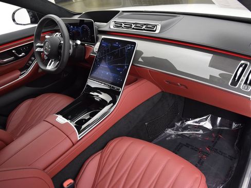 Used 2026 Mercedes-Benz S 63 AMG S image 15