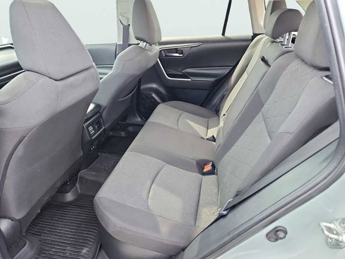 Used 2020 Toyota RAV4 XLE w/ Convenience Package image 33