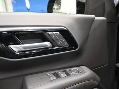 New 2026 Chevrolet Suburban High Country image 31