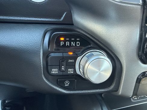 Used 2024 RAM 1500 Laramie image 31