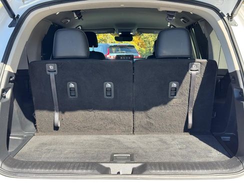 Certified 2023 Honda Pilot EX-L image 4