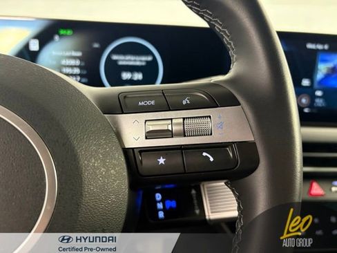 Used 2025 Hyundai Sonata SEL FWD image 17