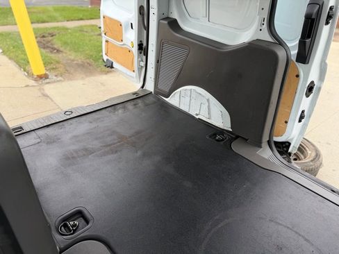 Used 2019 Ford Transit Connect XL image 11