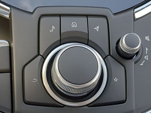 Used 2023 MAZDA CX-9 Touring image 21