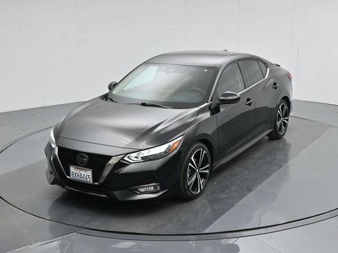 Used 2021 Nissan Sentra SR image 40