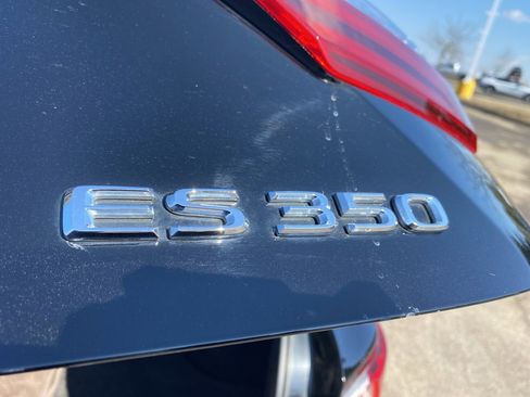 Used 2018 Lexus ES 350 w/ Premier Package image 15