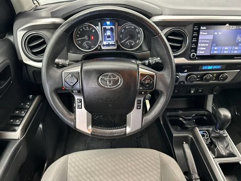 Used 2022 Toyota Tacoma SR5 w/ Technology Package AWD/4WD image 13
