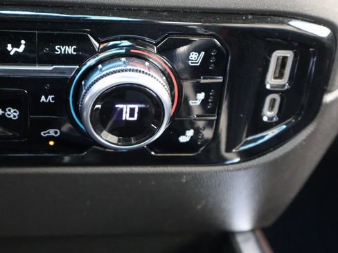 Certified 2023 GMC Sierra 1500 SLT w/ SLT Premium Package image 40