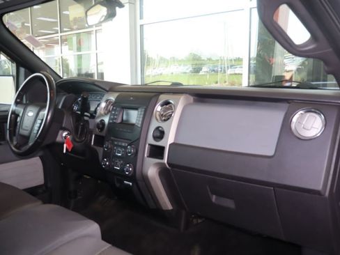 Used 2013 Ford F150 XLT w/ Mid Equipment Group AWD/4WD image 37