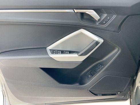 Used 2025 Audi Q3 2.0T Premium Plus w/ Premium Plus Package image 13