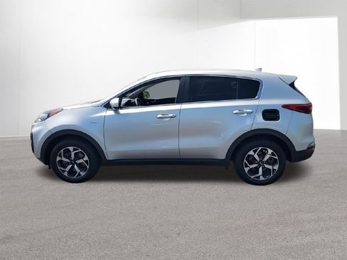 Used 2022 Kia Sportage LX AWD/4WD image 5