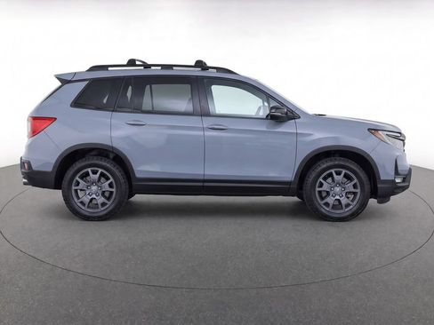 Used 2025 Honda Passport TrailSport image 7