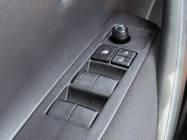 Certified 2025 Toyota Corolla LE FWD image 21