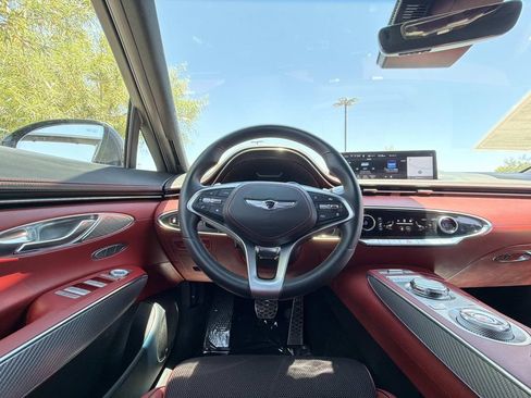 Used 2023 Genesis GV70 2.5T w/ Sport Prestige Package AWD/4WD image 13