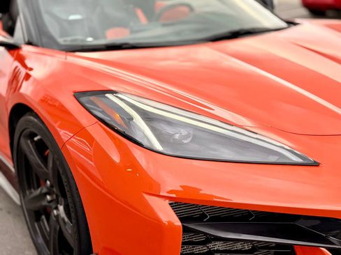 Used 2025 Chevrolet Corvette Z06 w/ Z07 Performance Package RWD image 96