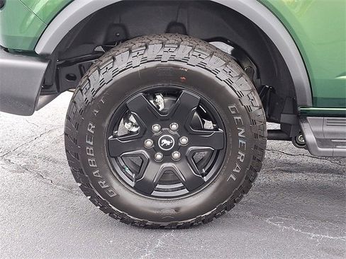 New 2025 Ford Bronco Outer Banks image 18