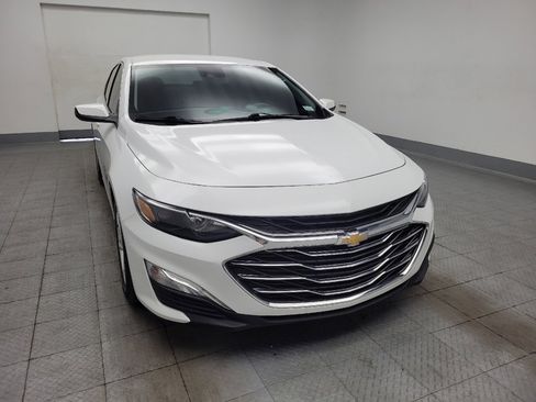 Used 2021 Chevrolet Malibu LS w/ Driver Confidence Package II FWD image 14