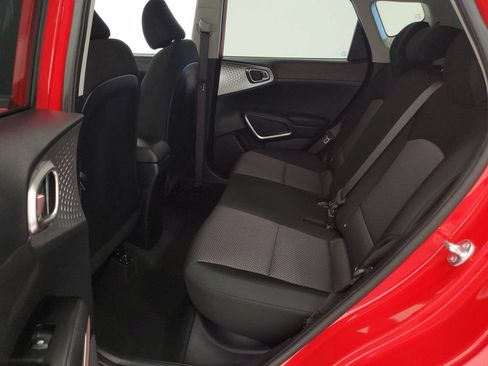 Certified 2025 Kia Soul LX w/ LX Technology Package FWD image 22