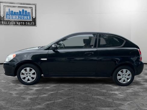 Used 2010 Hyundai Accent GS FWD image 5